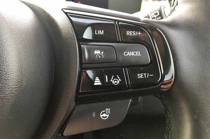 Honda e (113kw) Advance (17in Alloy) 