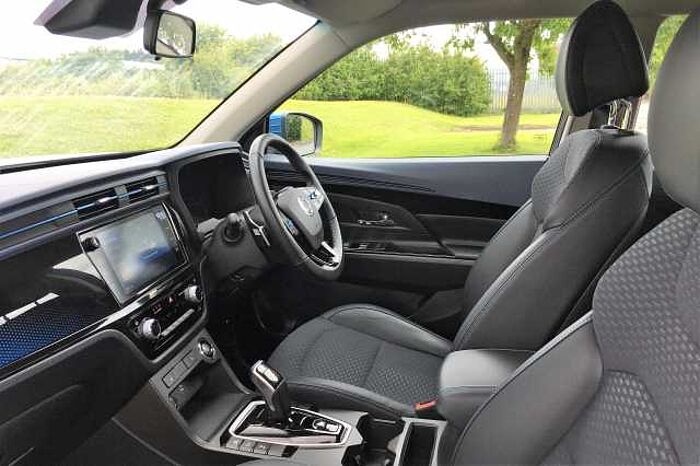SsangYong Korando 140kW Ventura 61.5kWh 5dr Auto 